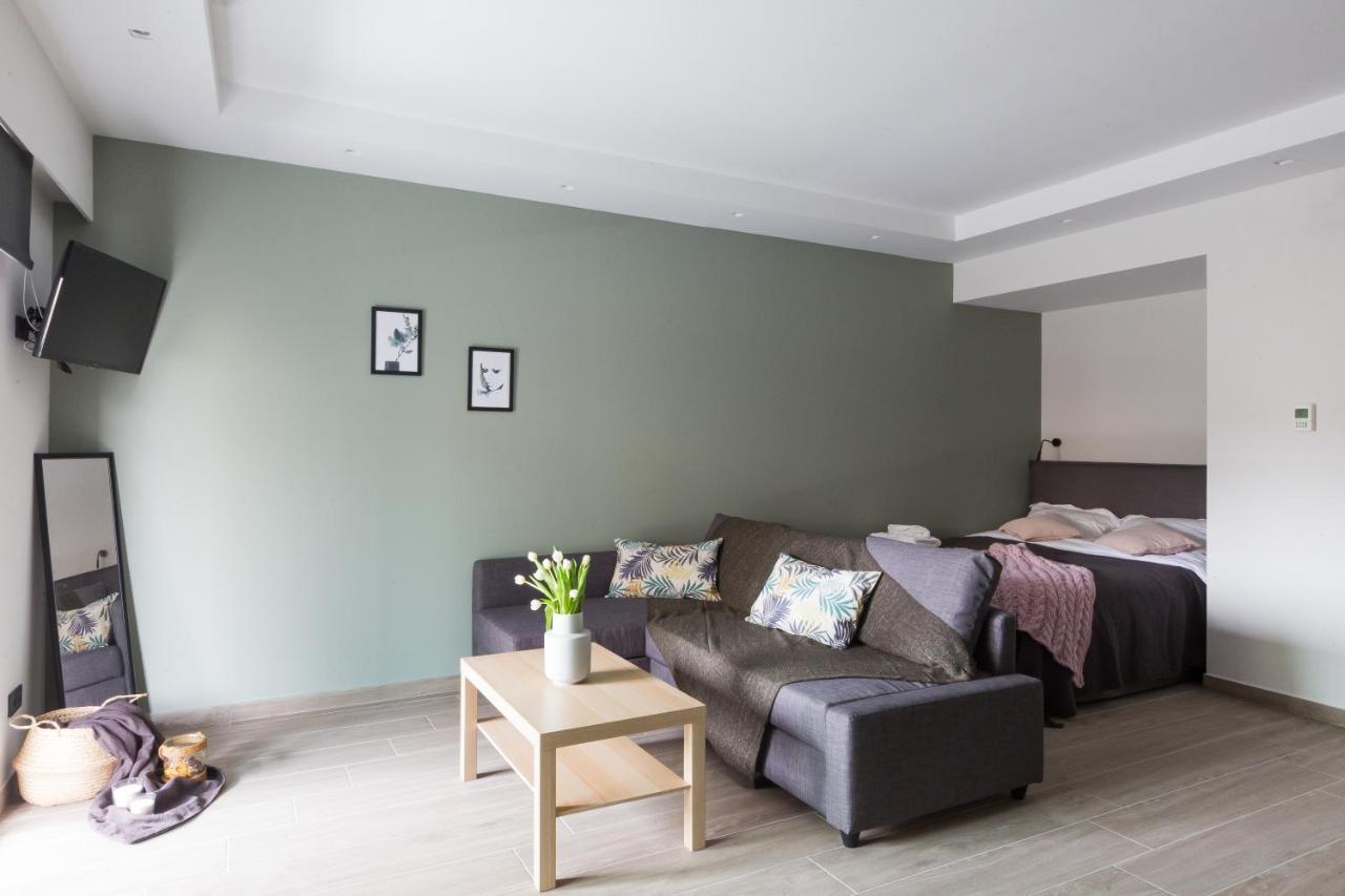 12 Reasons Why Metaxourgeio Lejlighedshotel Athen Eksteriør billede