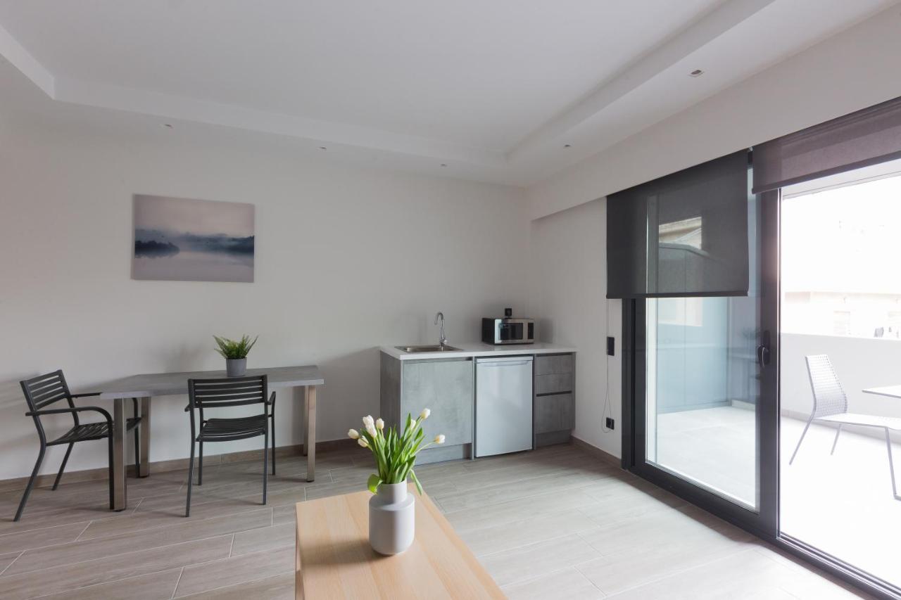 12 Reasons Why Metaxourgeio Lejlighedshotel Athen Eksteriør billede