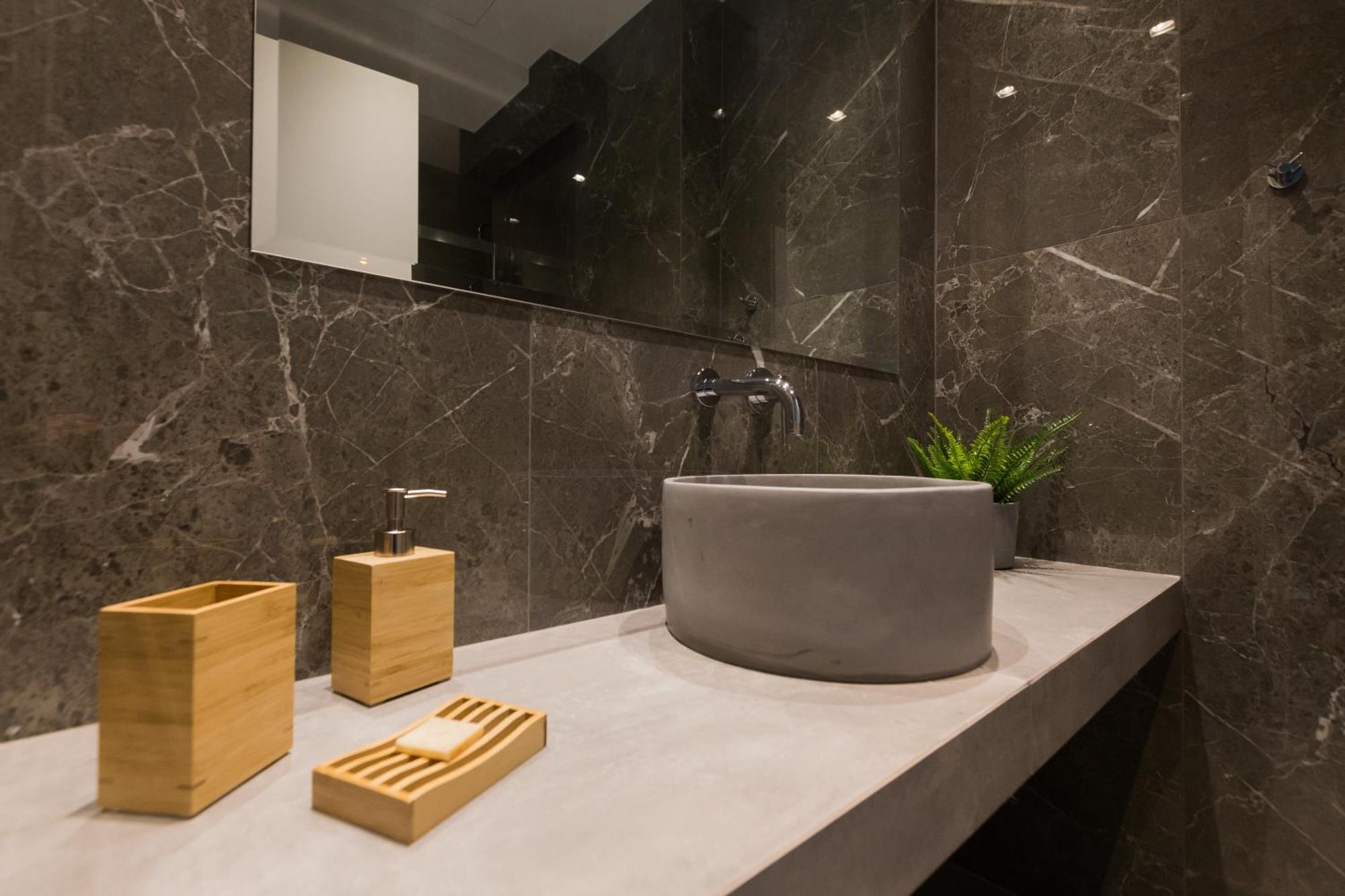 12 Reasons Why Metaxourgeio Lejlighedshotel Athen Eksteriør billede